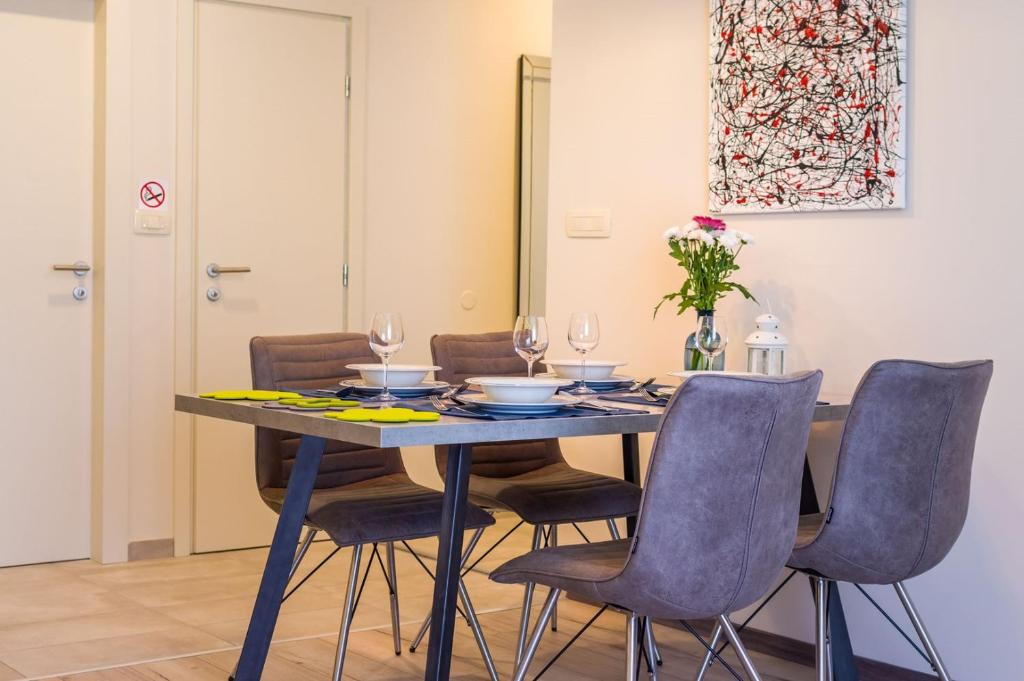 Ema 2BR apt. in old town centre photo 4