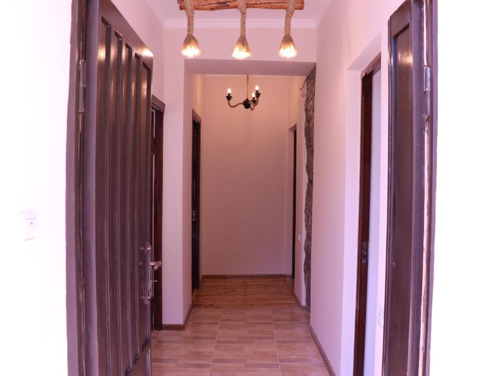 Legend Guest House photo 4