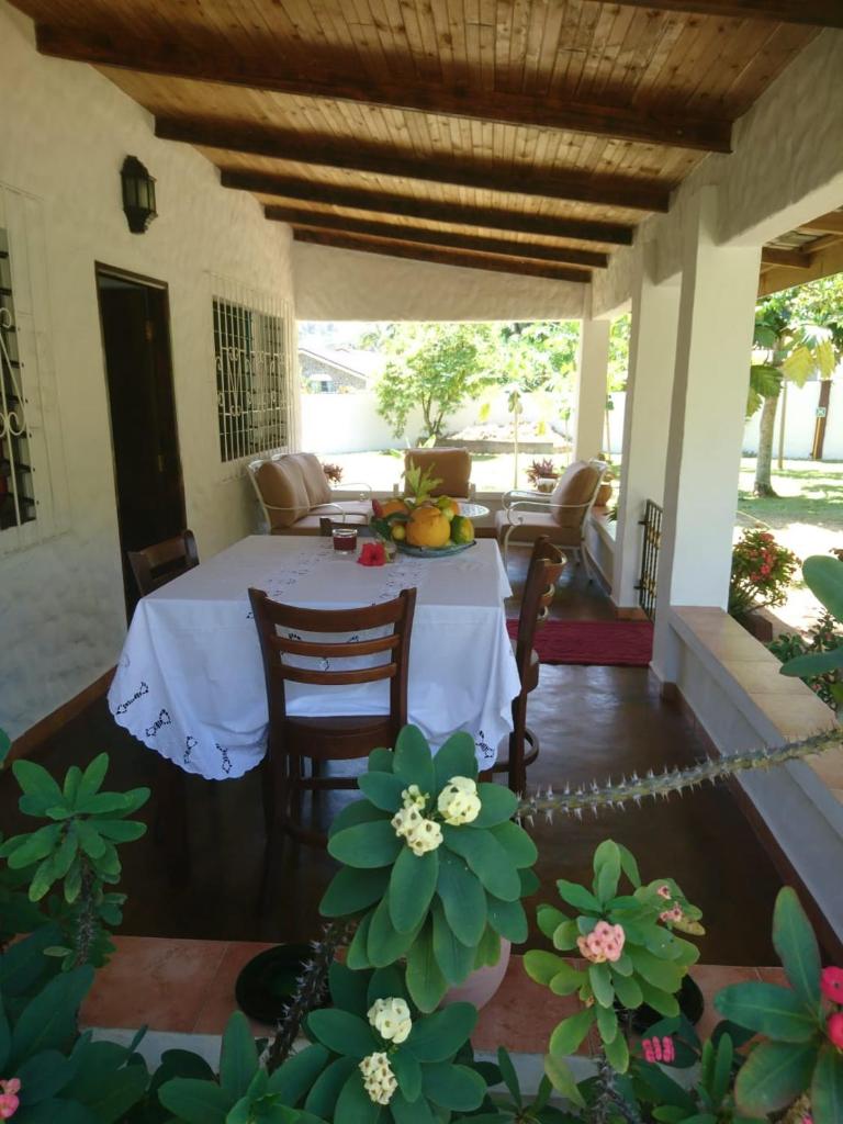 HCS Bungalows Turtle Bay Rustic Bungalow photo 2