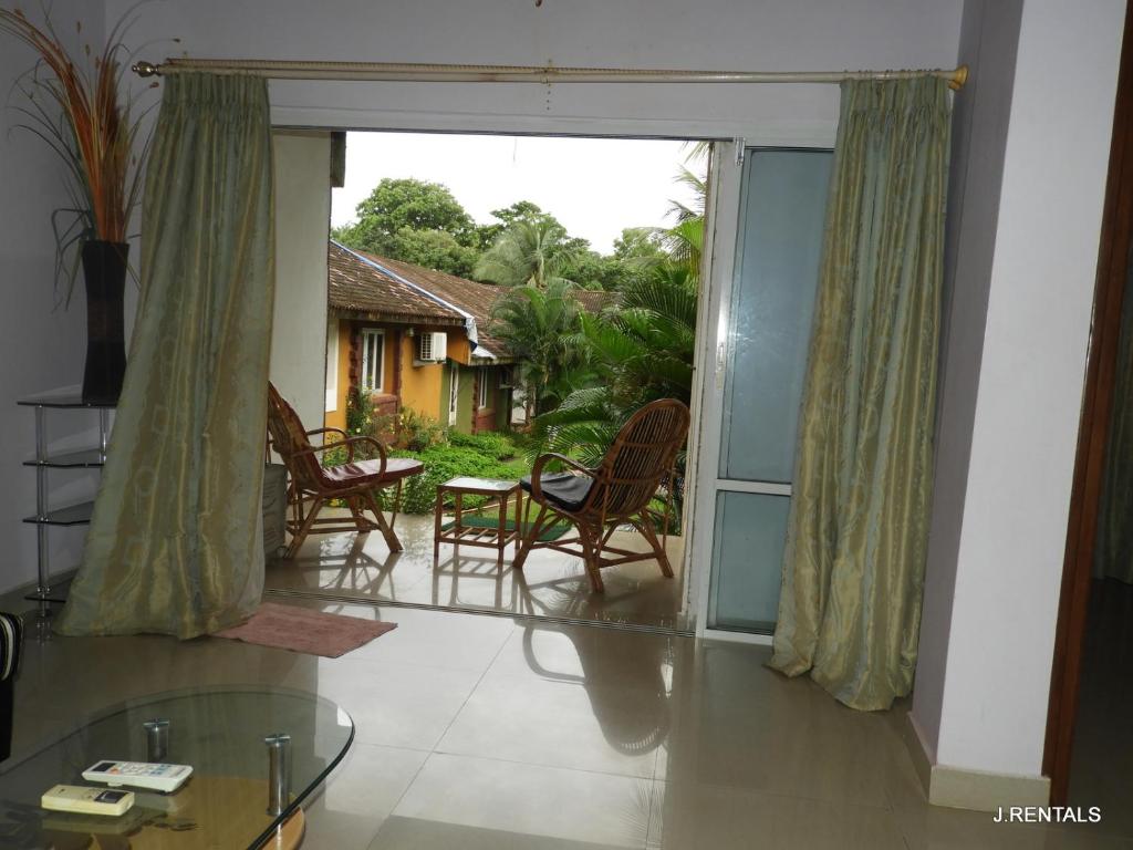 J.RENTALS VILLA 33 photo 1