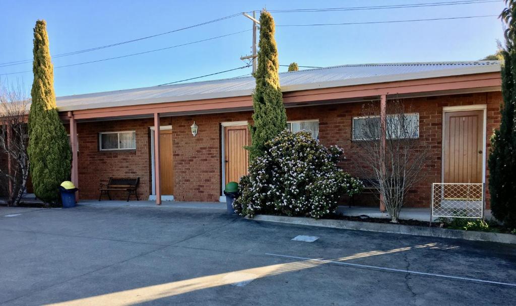 Inverloch Central Motor Inn photo 2