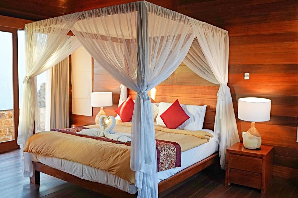 Сьюит (Люкс с кроватью размера «king-size» и балконом), Lebak Bali Residence