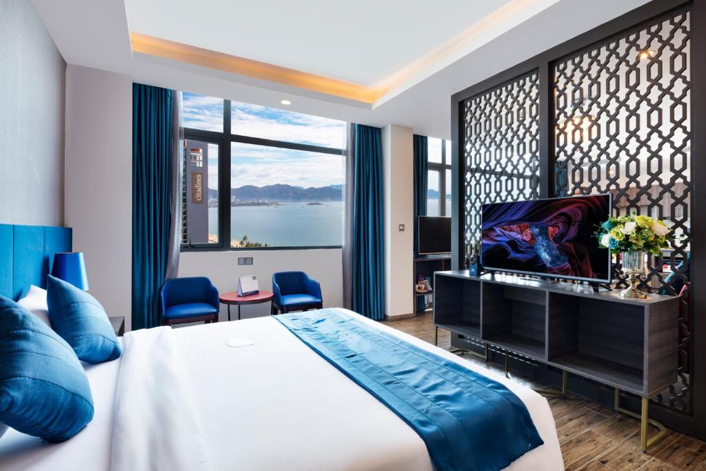 Студио (Номер-студио с видом на море), Aaron Hotel