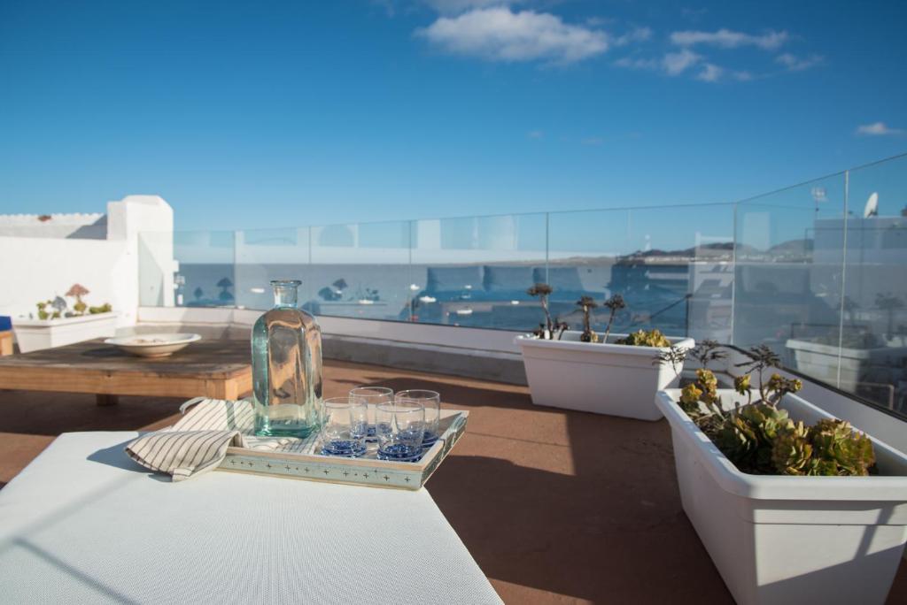 Modern home with Ocean View photo 4