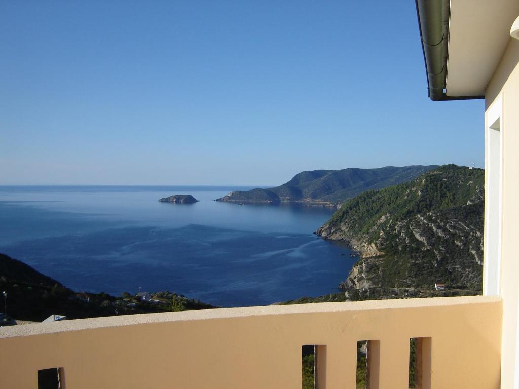 Villa Rotunda in Alonissos Old Town photo 1
