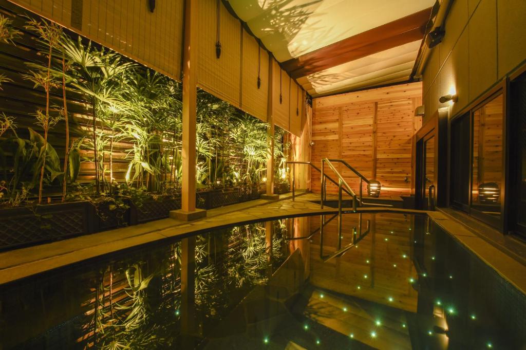 Capsule Hotel Anshin Oyado Premium Resort Kyoto Shijo Karasuma photo 2