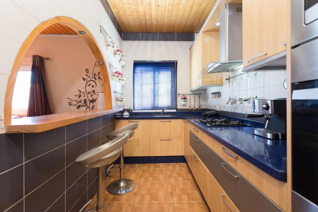 Villa Blanca Tenerife - Private rooms - Terrace and BBQ, 5 minutes from the beach and airport photo 4