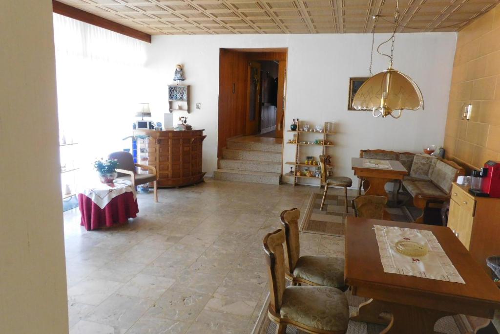 Hotel Pension am Kurmittelhaus photo 1