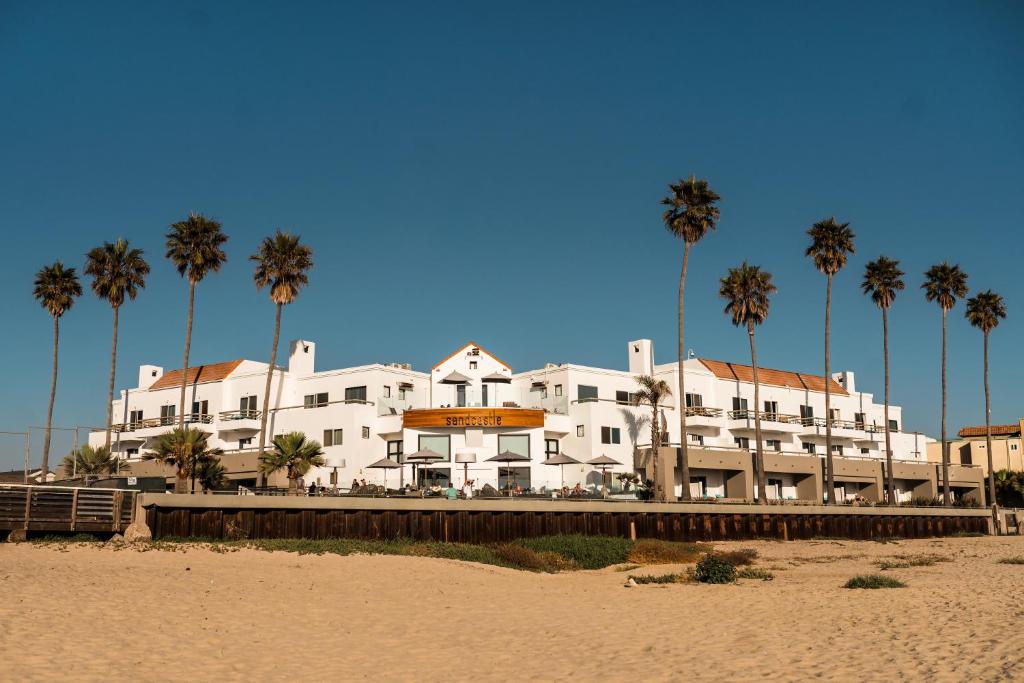 Sandcastle Hotel on the Beach photo 1