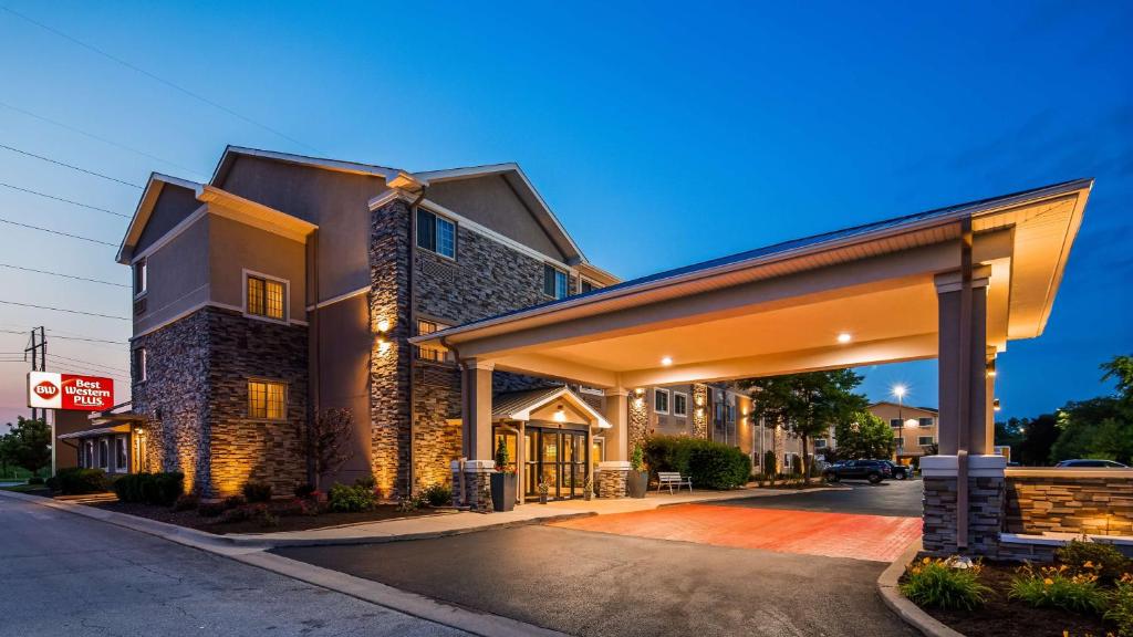 Best Western Plus North Joliet image