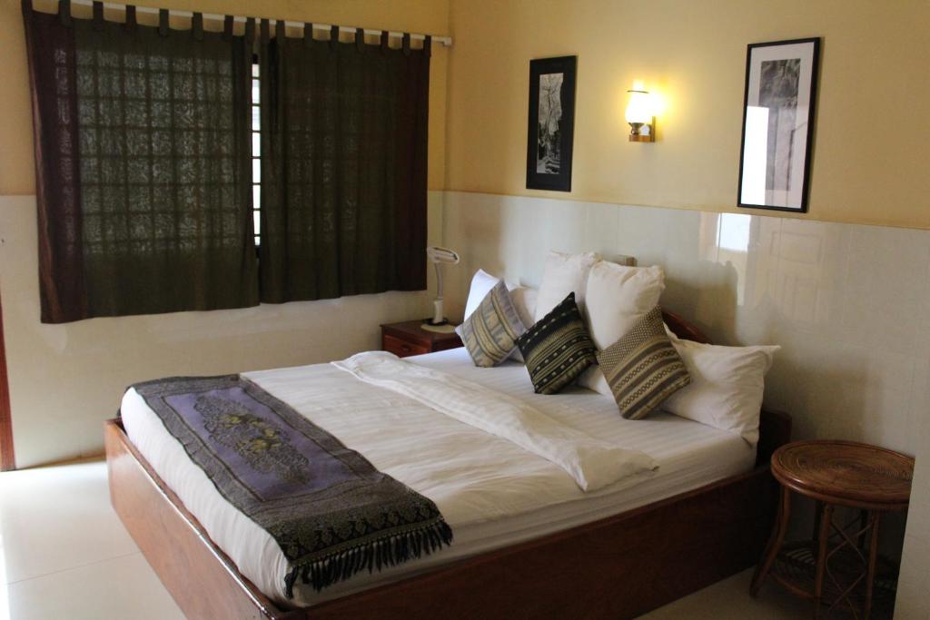 Seven Candles Guesthouse Room Type - Queen Room