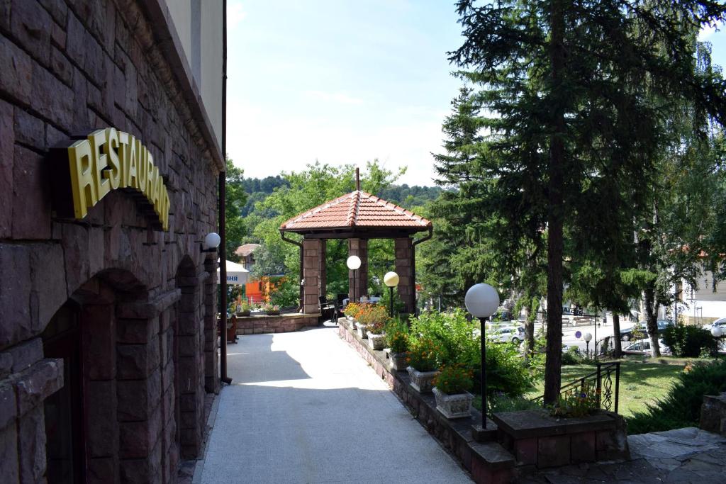 Hotel Jeravna photo 4