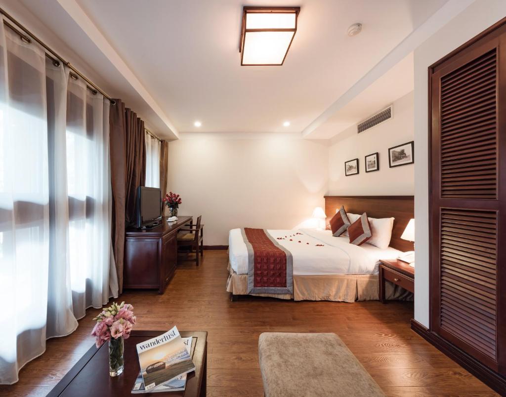 Сьюит (Люкс с балконом), La Dolce Vita Hanoi Hotel