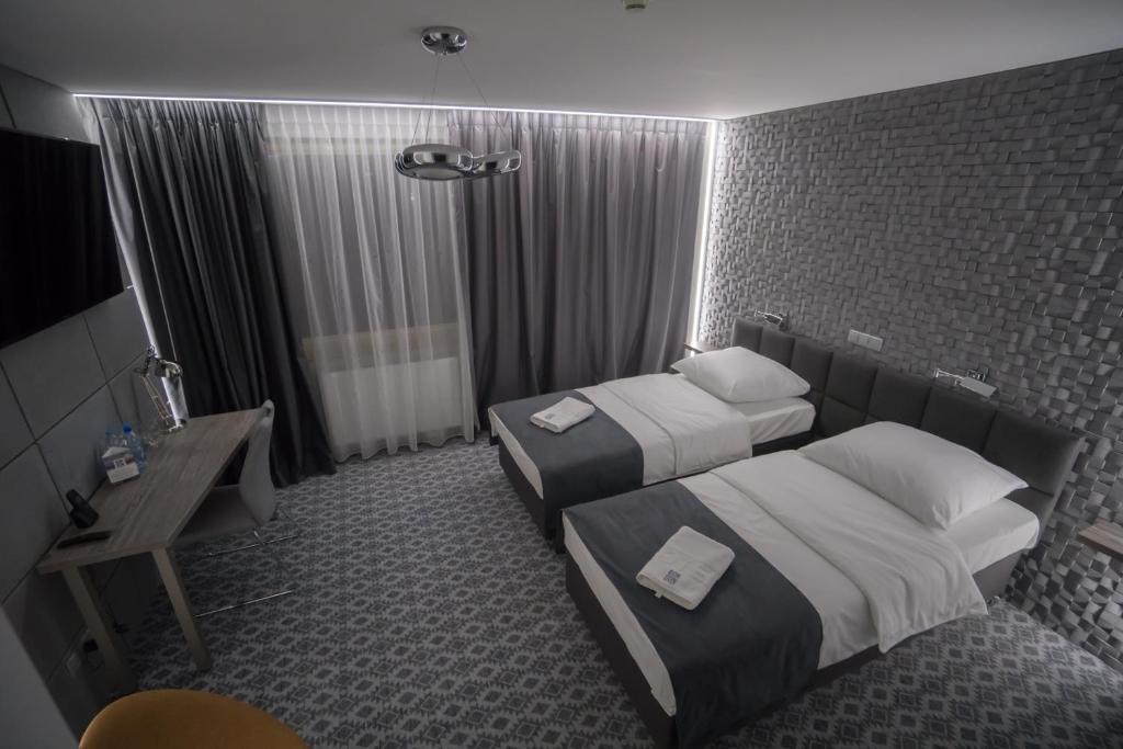 Трехместный (Представительский трехместный номер), Hotel Gordon