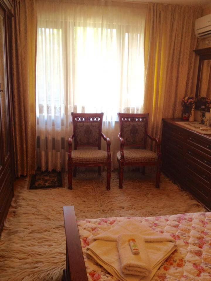 Apartment downtown photo 4