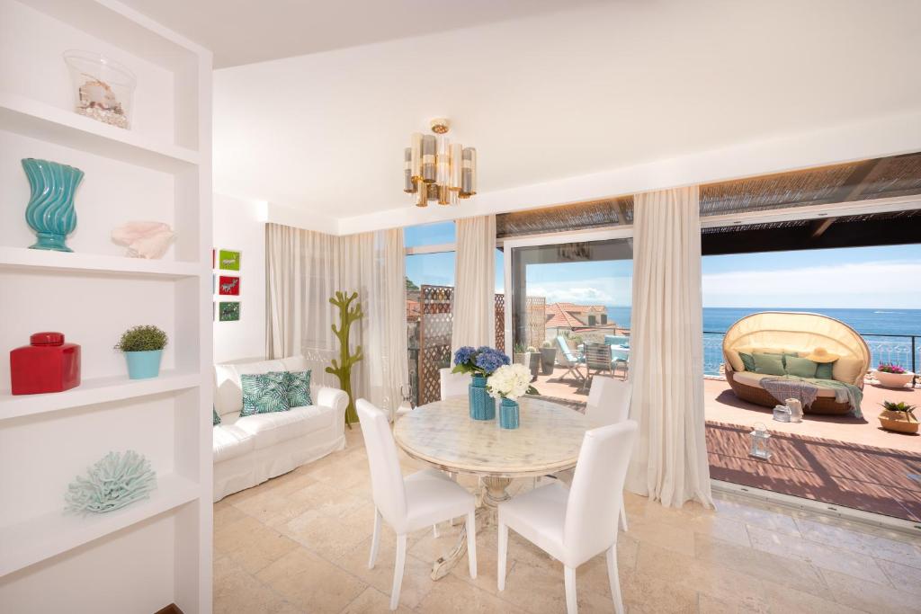 Boutique Penthouse by AMALFIVACATION photo 4