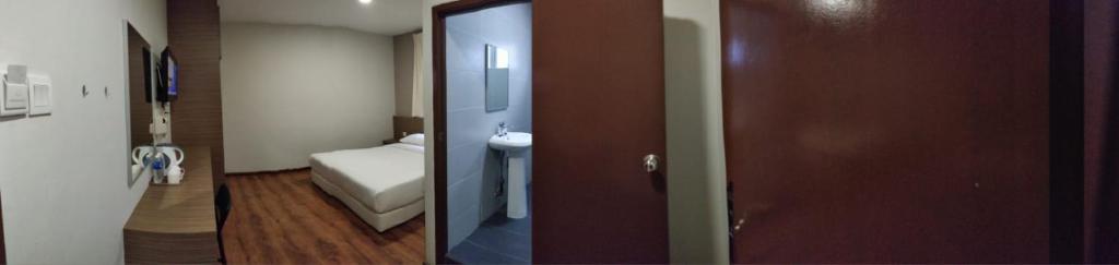 Yew Hotel photo 4