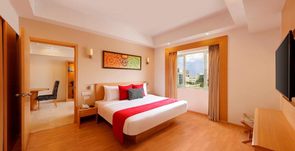Сьюит (Представительский люкс), Lemon Tree Hotel, GachiBowli, Hyderabad
