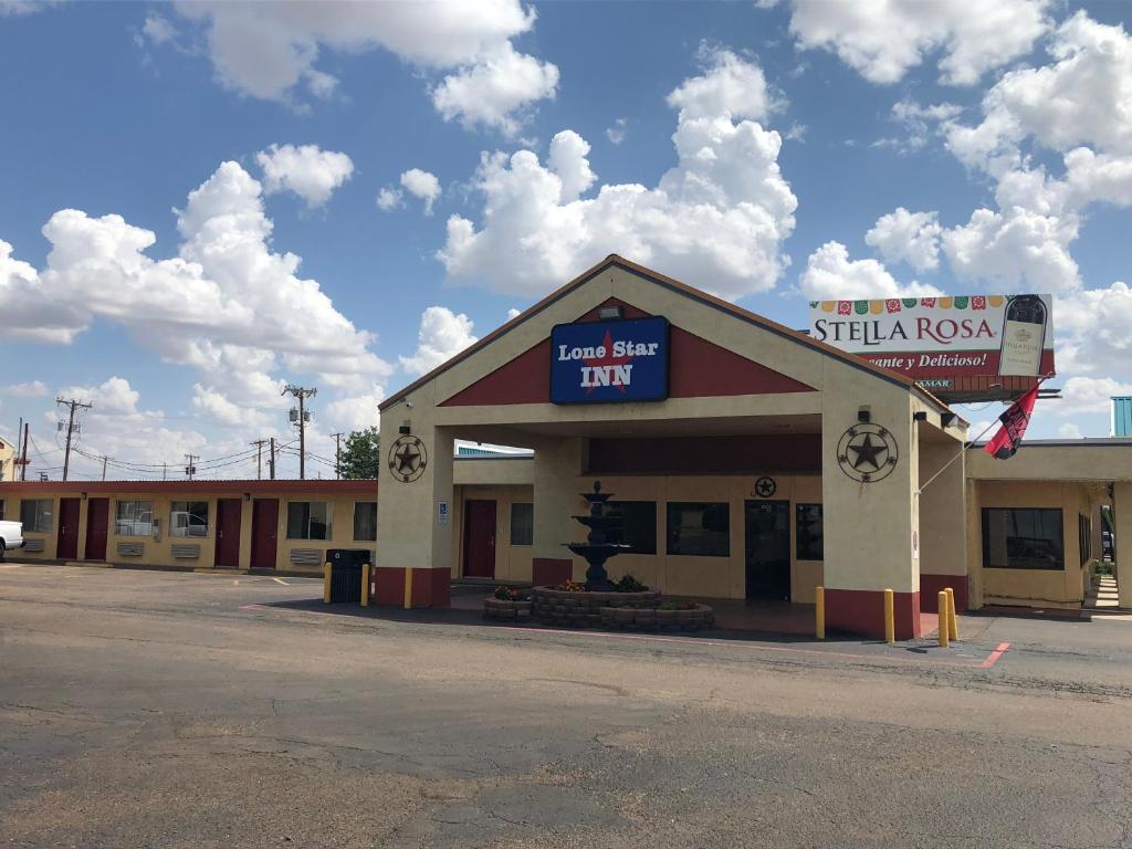 Lone Star Inn image