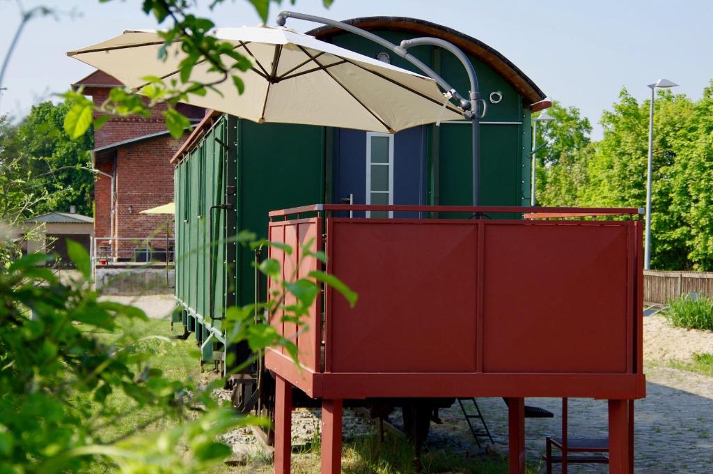 Urlaubsbahnhof-Schlafwagen photo 2
