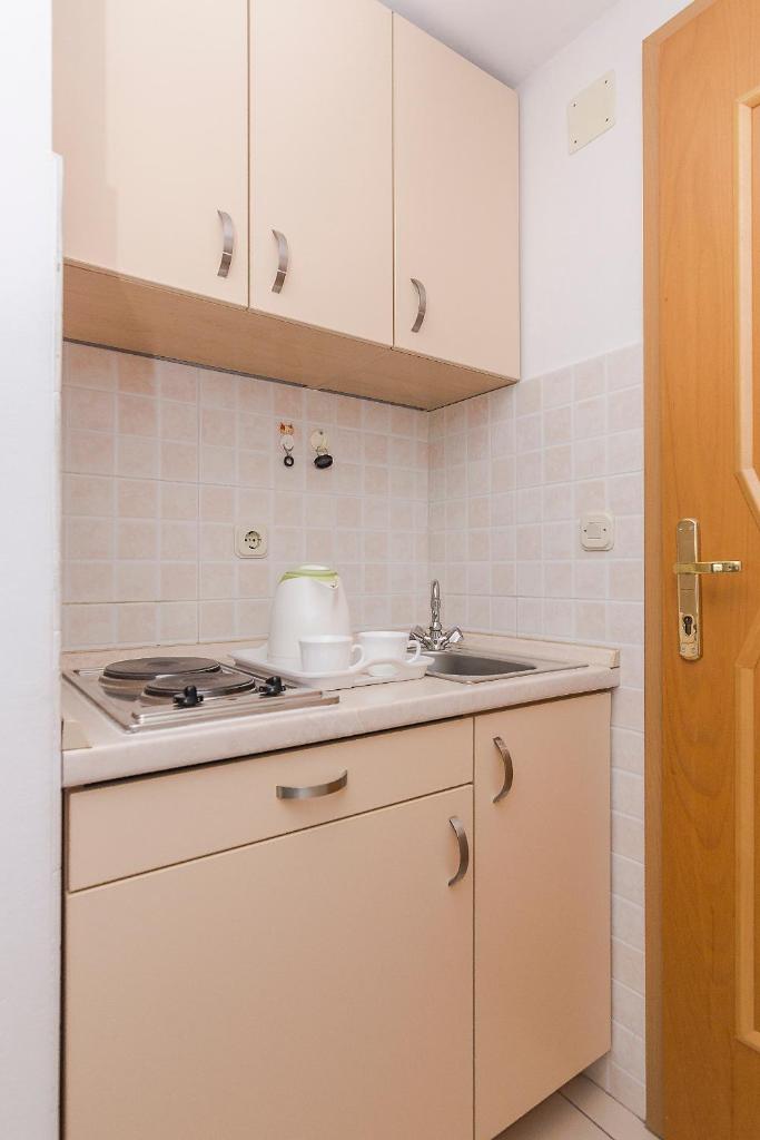 Apartments Zina photo 4