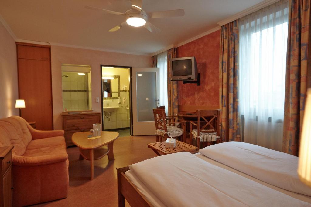 Сьюит (Полулюкс), Hotel Restaurant Itzlinger Hof