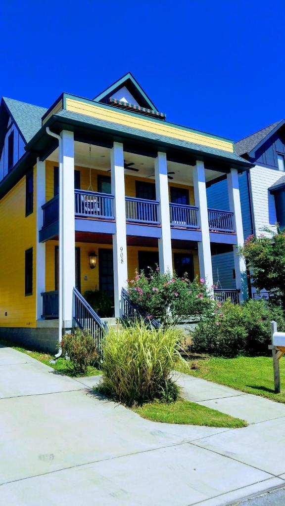 Rick's Downtown Nashville Guest House image