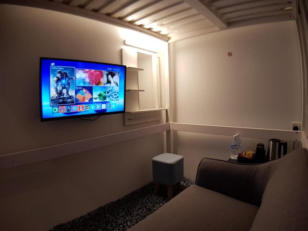 Двухместный (Двухместный номер Делюкс с 1 кроватью, в лофте), Backpackers’ Inn Chinatown