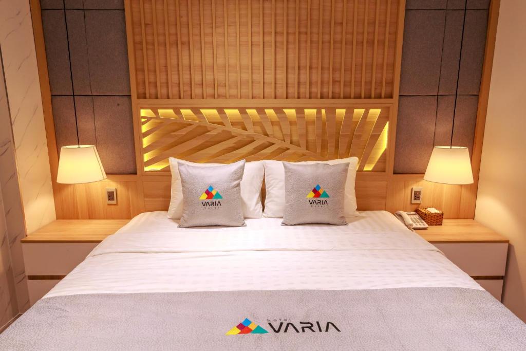 Varia Hotel