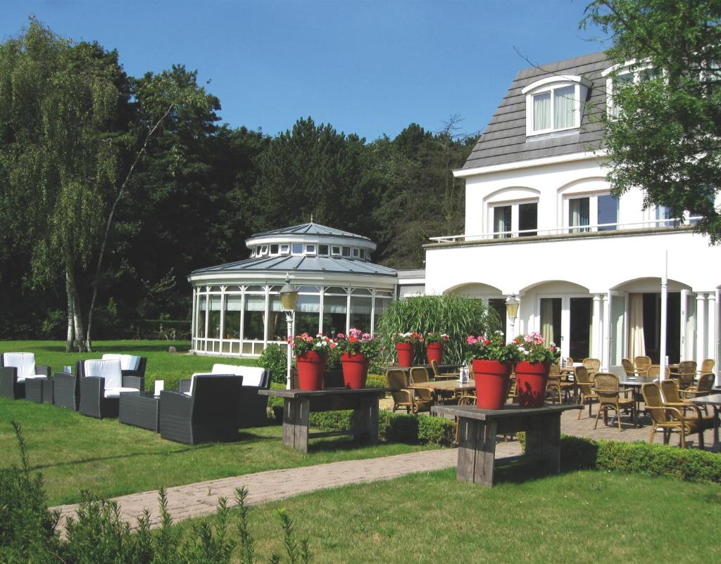 Fletcher Hotel Restaurant De Witte Raaf photo 1