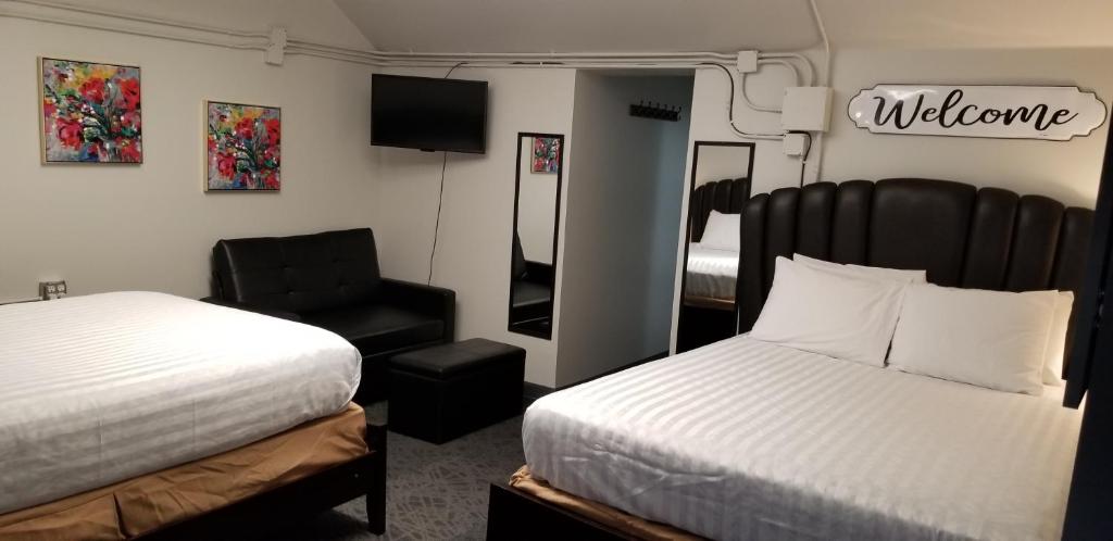 Deep Water Inn Room Type - Queen Room with Two Queen Beds