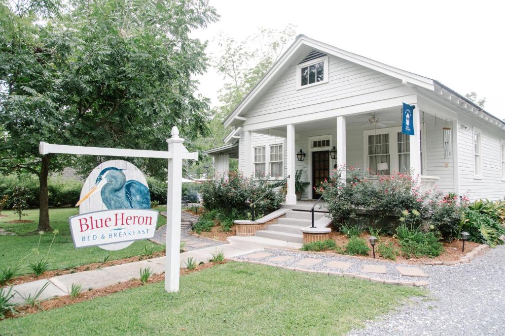 Blue Heron - Louisiana's B&B of the Year image