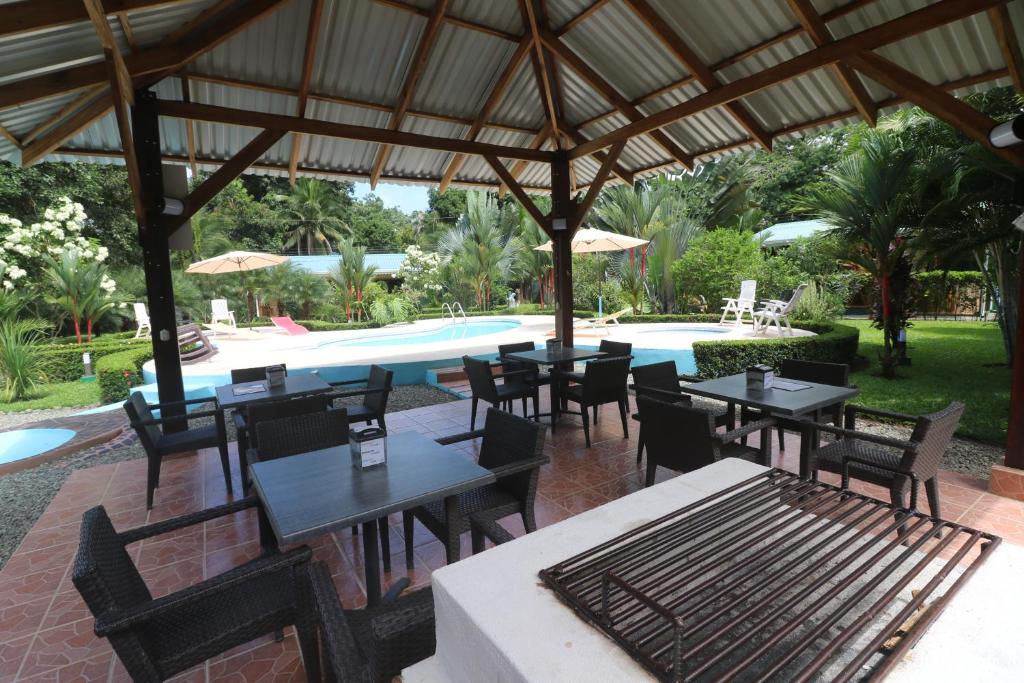 New Caribe Point photo 3