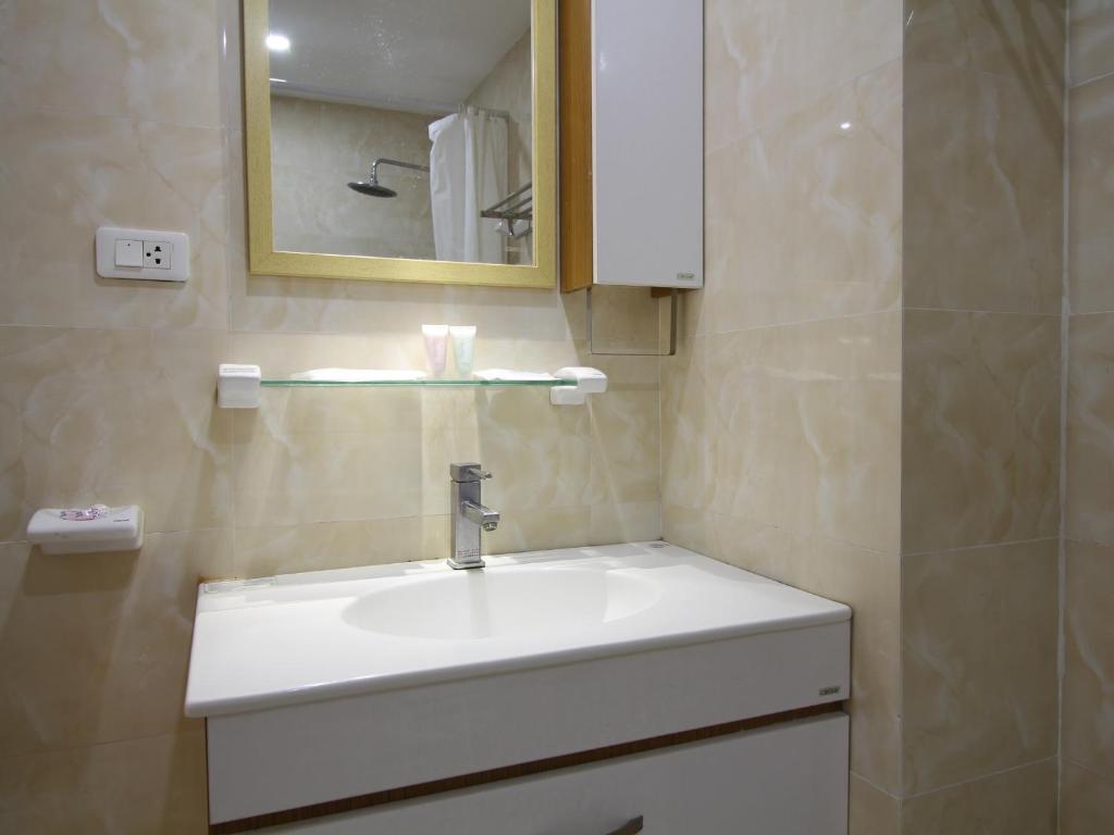 Апартаменты (Апартаменты-студио), Minami Hotel & Apartments