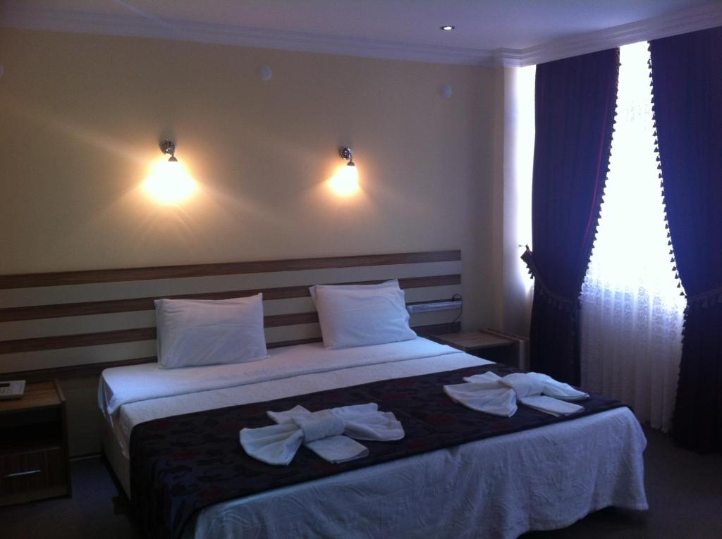 TJ's Hotel photo 3