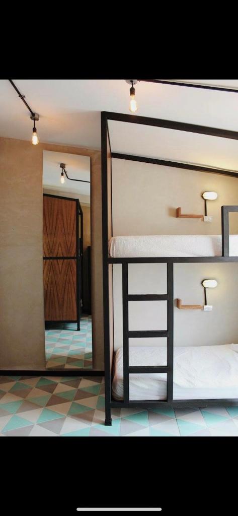 Номер (Общий номер для мужчин и женщин), Moloch Hostel & Suites