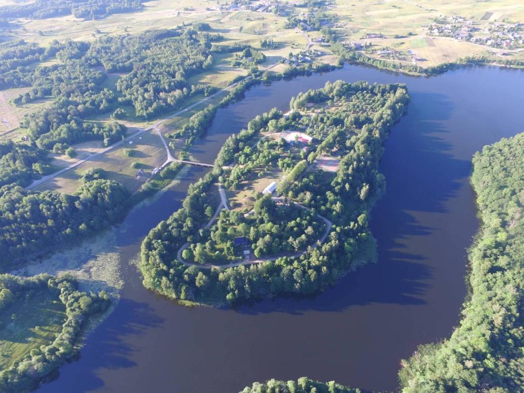 Kempingas "Obuolių sala" photo 1