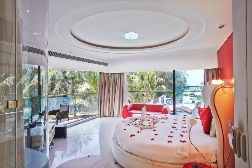 Сьюит (Улучшенный номер), Fahrenheit Hotels & Resorts