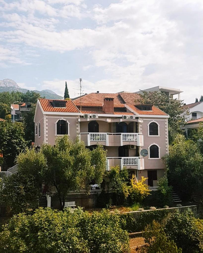 Villa Nena photo 2