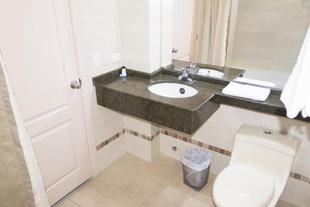 Hotel Novalux photo 1