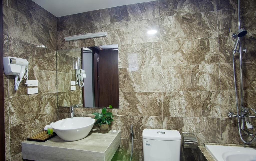 Двухместный (Двухместный номер Делюкс с 2 отдельными кроватями), Victor Hanoi Hotel