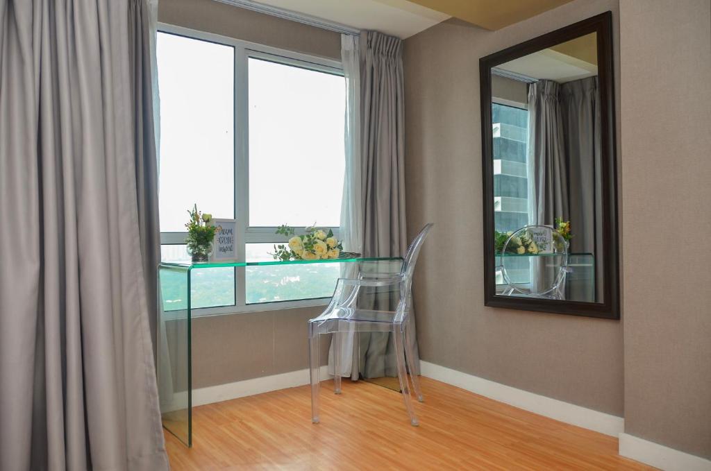 Апартаменты (Апартаменты с 2 спальнями), Oasis Regency @ Fort Victoria BGC