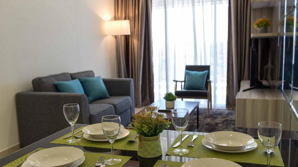 Encorp Marina Suites By Iconic Bliss photo 3