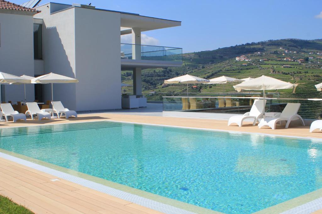 Delfim Douro Hotel - Tap to explore photos