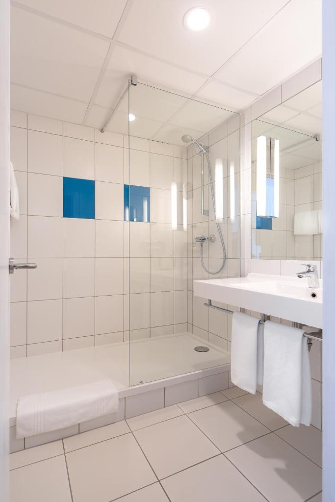 Двухместный (Улучшенный двухместный номер с 1 кроватью), Novotel Wrocław City