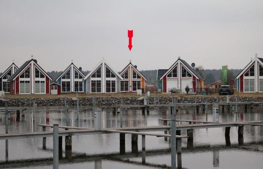 Skandinavisches-Ferienhaus-2-Reihe-zum-Wasser-fuer-6-Personen photo 2