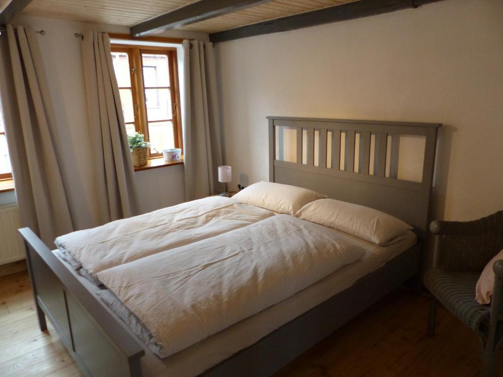 Alter Krämerladen von 1732 photo 3