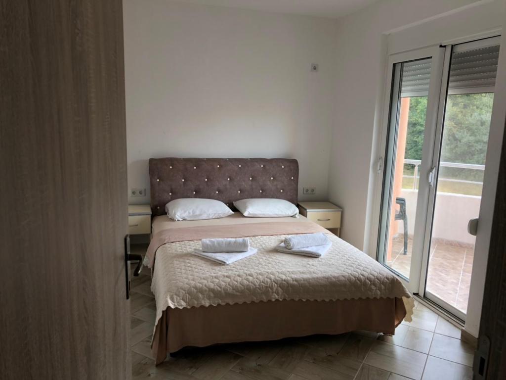 S,T,A Apartmani