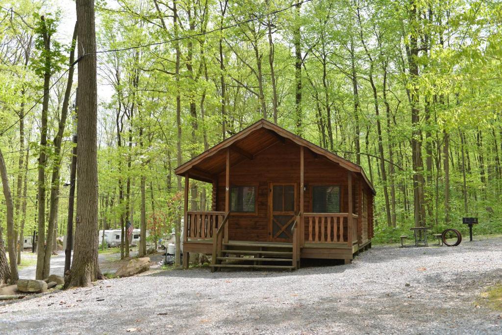 Sun Valley Campground Cottage 6 image