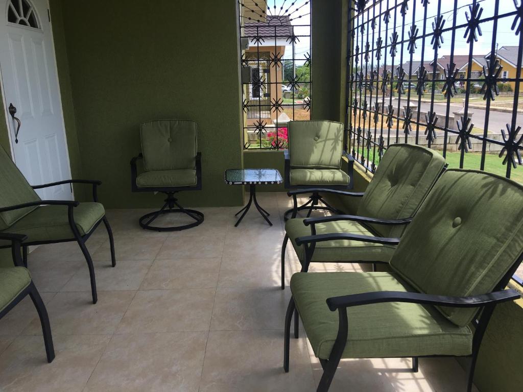 Drax Hall Country Club's Sweet Escape photo 2